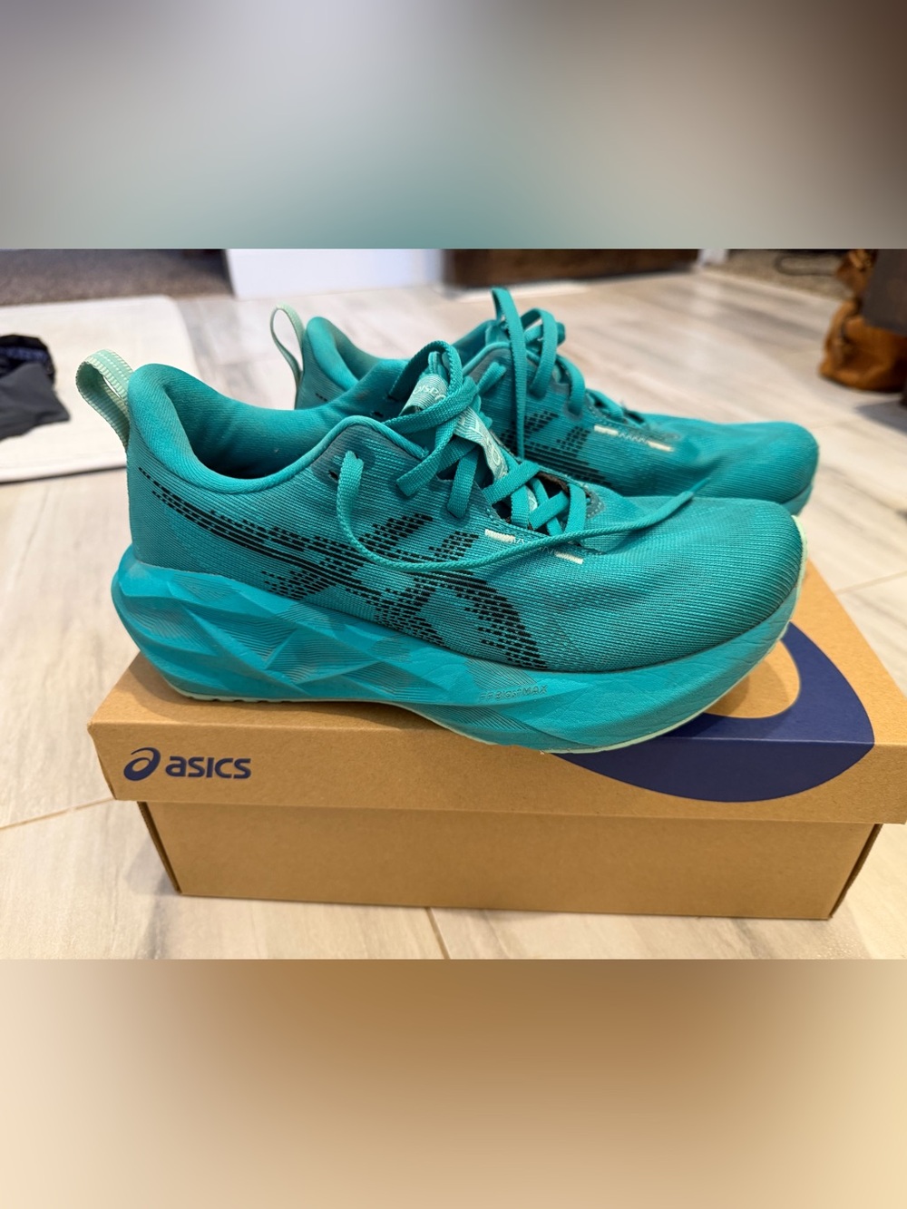 Asics Teal/Aqua Nova Blast Running Shoes